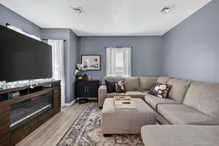 508-510 Lakeview Ave, Lowell, MA 01850 - Photo 2