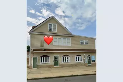 789 Mt. Pleasant #2, New Bedford, MA 02745 - Photo 1