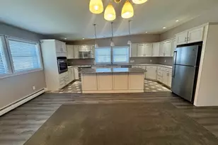 789 Mt Pleasant, New Bedford, MA 02745 - Photo 4