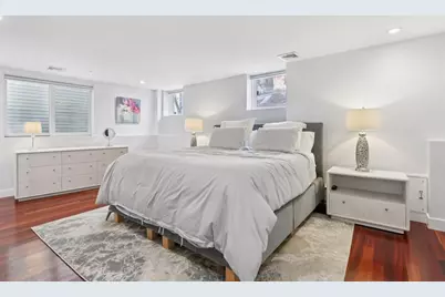 21 Oak St #1, Boston, MA 02129 - Photo 6