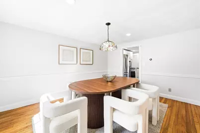 17 Woodhaven Rd, Newton, MA 02468 - Photo 8