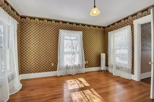 303 Blossom St, Fitchburg, MA 01420 - Photo 34