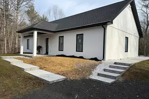 16 Smith Hanson Rd, North Brookfield, MA 01535 - Photo 6