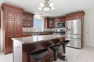 16 Windsor Rd, Shirley, MA 01464 - Photo 2