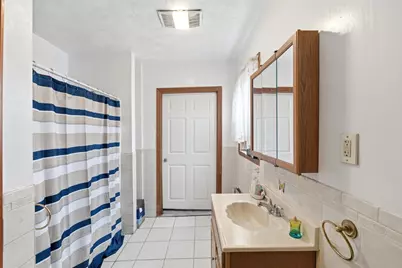 12 Charles St, Brockton, MA 02301 - Photo 14