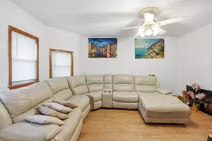 12 Charles St, Brockton, MA 02301 - Photo 8