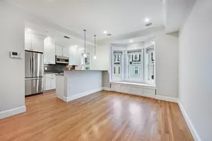 504 E 8th St, Boston, MA 02127 - Photo 4