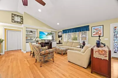17 Barry Drive, Taunton, MA 02780 - Photo 4