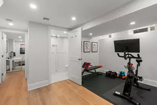 26 Chandler St, Somerville, MA 02144 - Photo 22