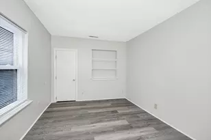 98 School St, Lowell, MA 01854 - Photo 14