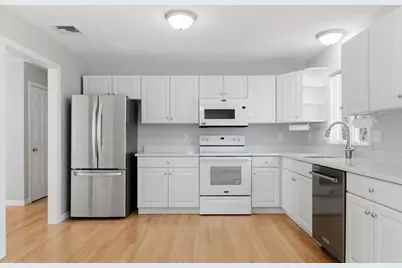 11 Emerald Drive, Lynn, MA 01904 - Photo 6