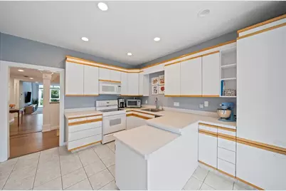 72 Kim Ter #C, Stoughton, MA 02072 - Photo 4