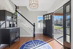 27 Curtis St, Scituate, MA 02066 - Photo 2