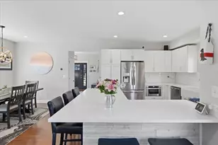 27 Curtis St, Scituate, MA 02066 - Photo 8