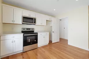 1 Glenwood St, Malden, MA 02148 - Photo 20