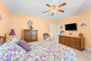 9 Avon St, Saugus, MA 01906 - Photo 26