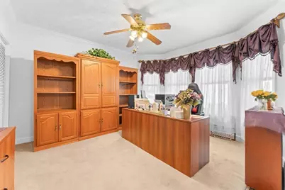 9 Avon St, Saugus, MA 01906 - Photo 16