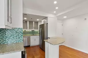 170 Tremont St, Boston, MA 02111 - Photo 10