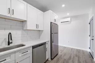 631 Franklin St, Worcester, MA 01604 - Photo 6