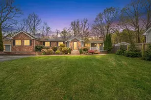 30 Glendale Ave, Uxbridge, MA 01569 - Photo 2