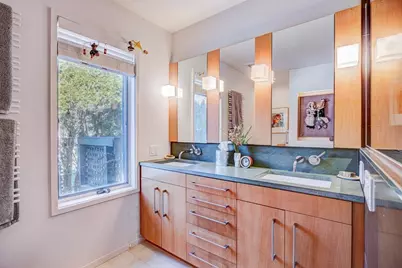 277 Nahanton St #277, Newton, MA 02459 - Photo 18