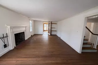 160 Reservoir Rd, Brookline, MA 02467 - Photo 2