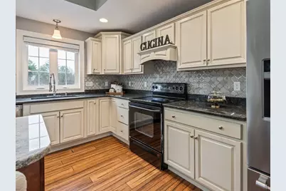 32 Jennings Rd, Charlton, MA 01507 - Photo 14