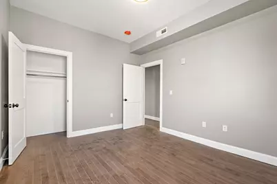 19 Spring Garden St #3, Boston, MA 02125 - Photo 4