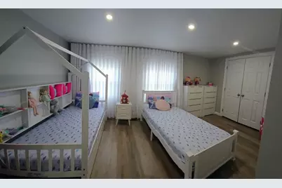 495 Chicago St, Fall River, MA 02720 - Photo 10