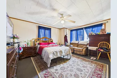 73 Wooley St, Fall River, MA 02724 - Photo 20