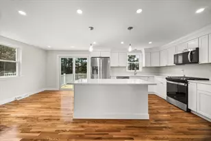 587 Bridge St, East Bridgewater, MA 02333 - Photo 4