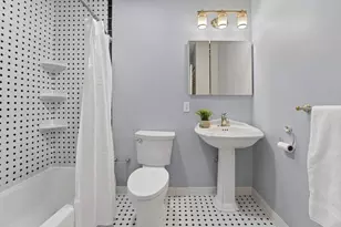 23 Admirals Wy, Chelsea, MA 02150 - Photo 10