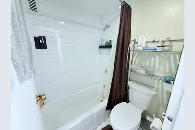 60 Longwood Ave #206, Brookline, MA 02446 - Photo 10