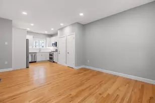 9 Tea Party Way, Malden, MA 02148 - Photo 10