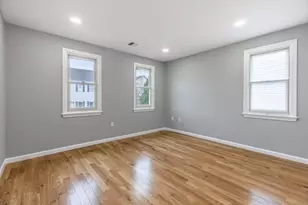 9 Tea Party Way, Malden, MA 02148 - Photo 16