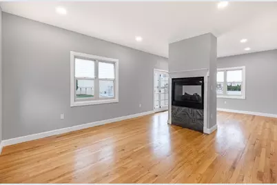 9 Tea Party Way, Malden, MA 02148 - Photo 6