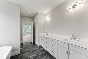 1 Jeffrey Dr, West Bridgewater, MA 02379 - Photo 18