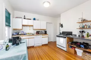 34 Belknap St, Somerville, MA 02144 - Photo 6