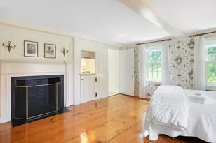 31 Lamberts Cove Rd, Tisbury, MA 02568 - Photo 14