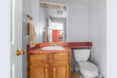 38 High St #8, Hanson, MA 02341 - Photo 18