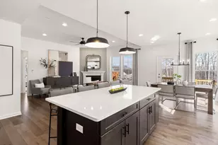 13 Lloyd Cir, Norton, MA 02766 - Photo 6