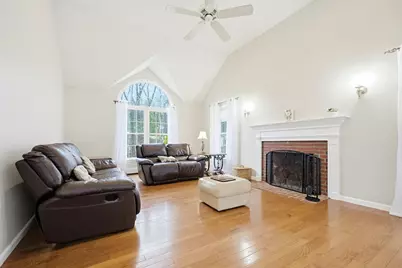 71 Pennock Rd, Ashland, MA 01721 - Photo 12