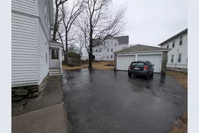 95 Longfellow Rd #1, Worcester, MA 01602 - Photo 2