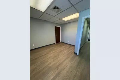 77 Meadow #C, Holyoke, MA 01040 - Photo 8