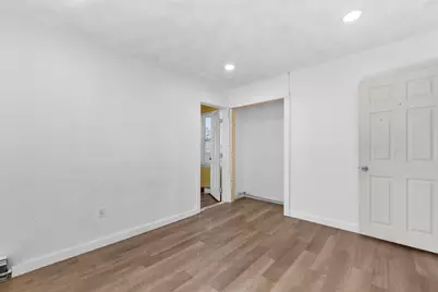 38 11th Ave, Haverhill, MA 01830 - Photo 18