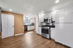 38 11th Ave, Haverhill, MA 01830 - Photo 4