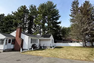 129 Fernbank Rd, Springfield, MA 01129 - Photo 4