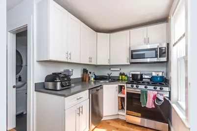 252-254 Crescent Street, Waltham, MA 02453 - Photo 6