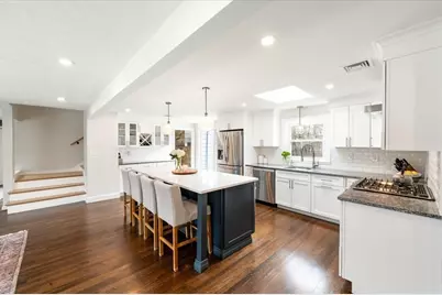 2 Stagecoach Rd, Medfield, MA 02052 - Photo 8