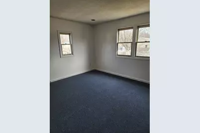 61 Monticello Ave, Springfield, MA 01109 - Photo 14